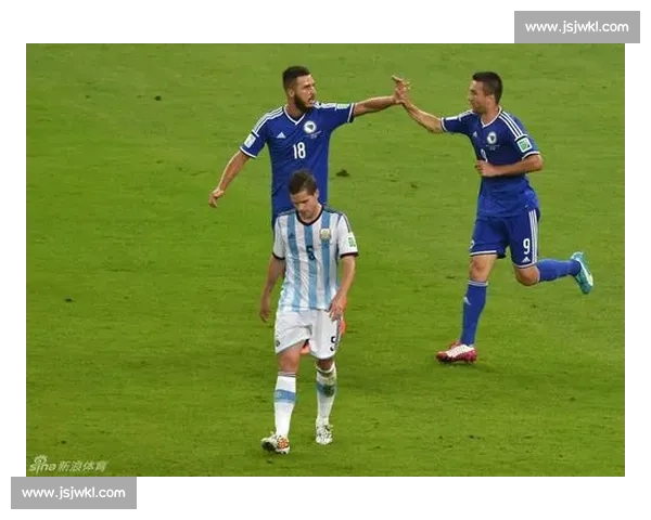 绿茵上的舞蹈，2026世界杯艺术与力量的结合！