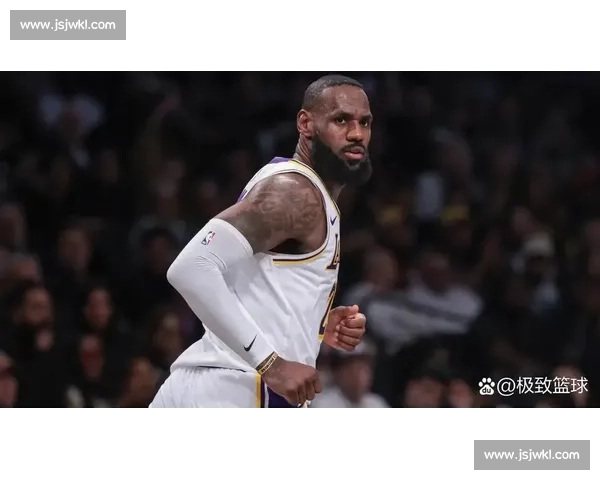 詹姆斯老当益壮！NBA进攻效率榜，湖人能否借此起飞